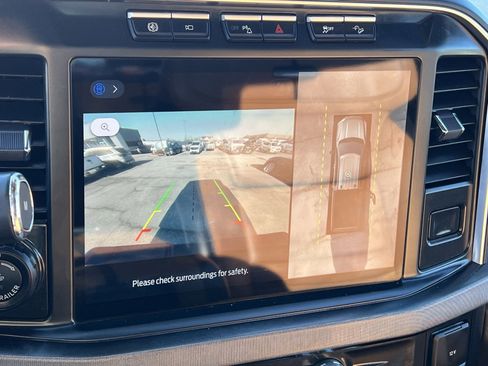 Used 2024 Ford F450 Platinum w/ FX4 Off-Road Package image 19