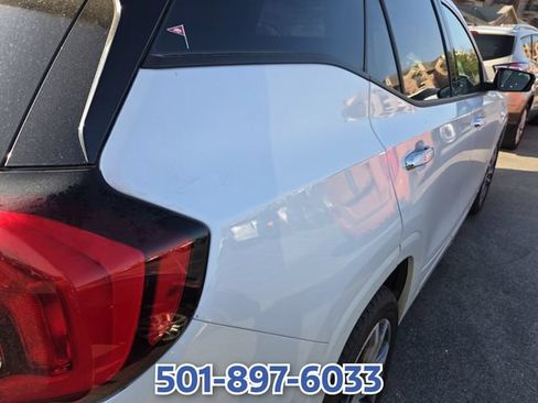 Used 2020 GMC Terrain Denali w/ Denali Premium Package FWD image 9