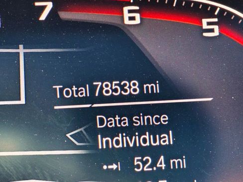 Used 2021 BMW X7 M50i w/ Dynamic Handling Package image 20