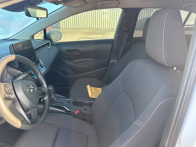 Used 2026 Toyota Corolla LE FWD image 9