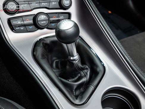 Used 2023 Dodge Challenger R/T w/ T/A Package image 15