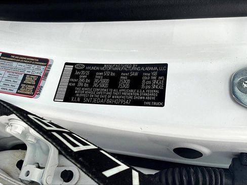 Used 2024 Hyundai Santa Cruz Limited image 27