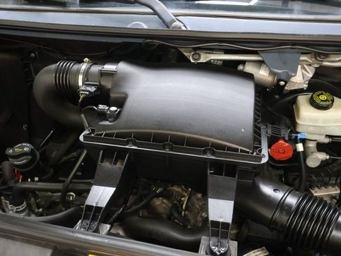 Used 2018 Mercedes-Benz Sprinter 2500 image 22