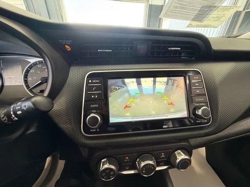 Used 2024 Nissan Kicks S image 25