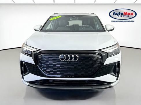 Used 2023 Audi Q4 e-tron Premium Plus w/ Premium Plus image 7