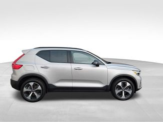 Used 2024 Volvo XC40 B5 Plus video 2