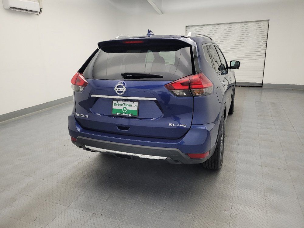 Used 2017 Nissan Rogue SL w/ SL Premium Package AWD/4WD image 7