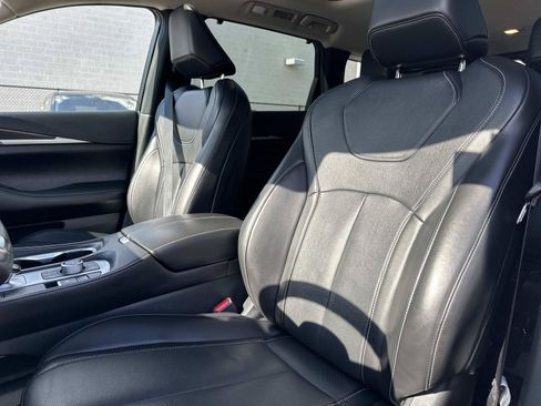 Used 2025 INFINITI QX60 Sensory w/ Vision Package AWD/4WD image 27