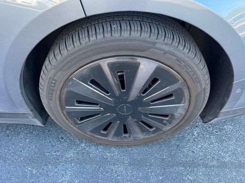 Used 2025 Lucid Air Touring AWD/4WD image 10