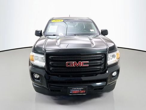 Used 2019 GMC Canyon All Terrain w/ Trailering Package image 2