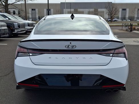 Certified 2021 Hyundai Elantra N Line image 5