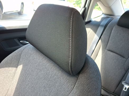 Certified 2023 Honda Accord EX image 17