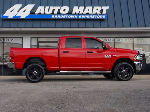Used 2015 RAM 2500 Tradesman w/ Chrome Appearance Group image 2