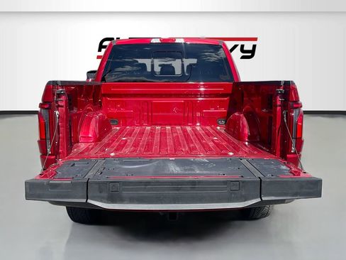 Used 2025 Ford F150 King Ranch w/ FX4 Off-Road Package AWD/4WD image 28