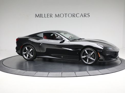 Certified 2023 Ferrari Portofino M RWD image 19
