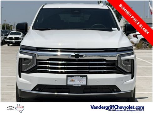 New 2026 Chevrolet Suburban LT w/ Comfort Package RWD image 7