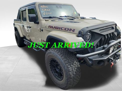 Used 2020 Jeep Gladiator Rubicon AWD/4WD image 3