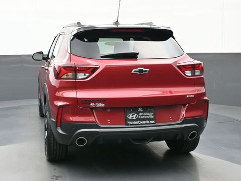 Used 2021 Chevrolet TrailBlazer RS w/ Sun and Liftgate Package image 4