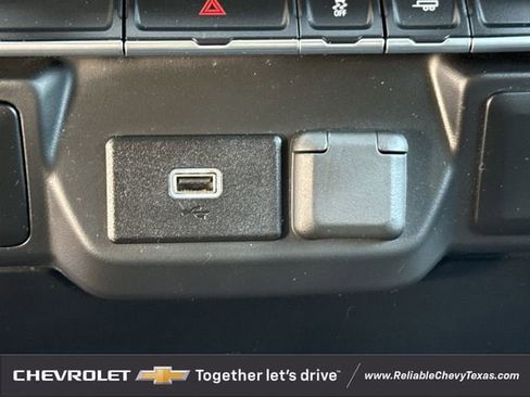 Used 2020 Chevrolet Silverado 1500 Custom w/ Infotainment Package RWD image 20