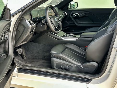 Certified 2025 BMW 230i Coupe image 10