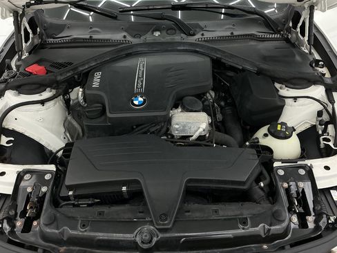 Used 2015 BMW 328i Sedan w/ M Sport RWD image 46