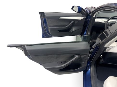 Certified 2023 Tesla Model 3 Standard Range RWD image 10