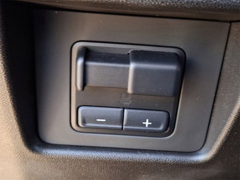 Certified 2024 Chevrolet Colorado Z71 w/ Z71 Convenience Package 2 image 29