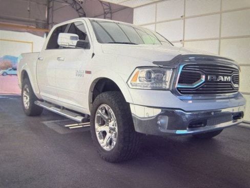 Used 2016 RAM 1500 Laramie w/ Convenience Group image 11