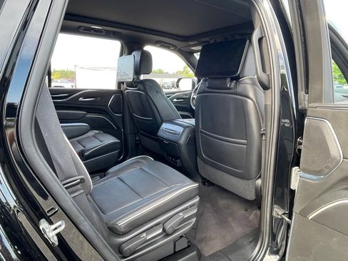 Used 2023 Cadillac Escalade Sport AWD/4WD image 51