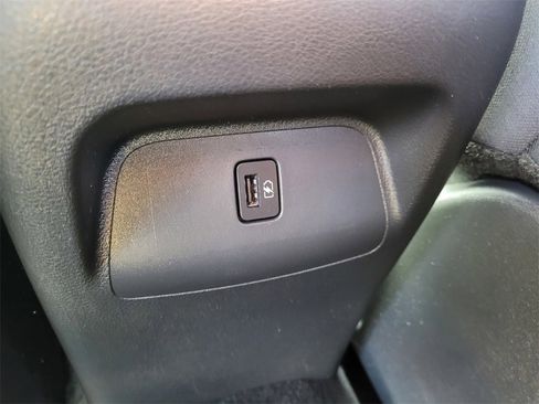 Used 2023 Nissan Sentra SV image 10