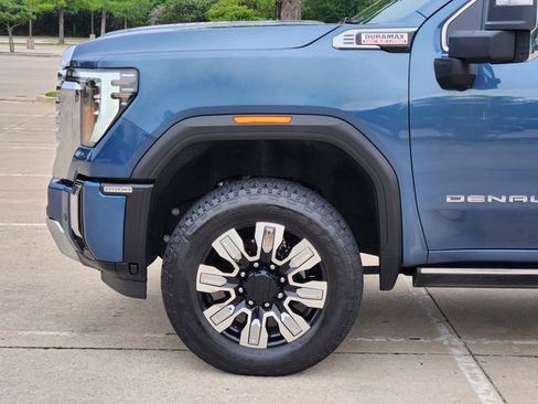 Used 2024 GMC Sierra 2500 Denali w/ Denali Reserve Package AWD/4WD image 8