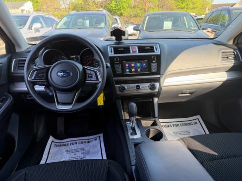 Used 2018 Subaru Outback 2.5i AWD/4WD image 31