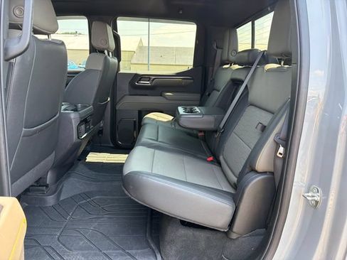 Used 2024 Chevrolet Silverado 1500 ZR2 w/ Technology Package AWD/4WD image 32