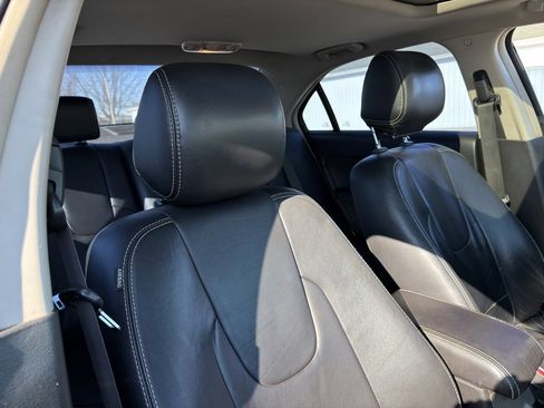 Used 2012 Ford Fusion SEL image 35