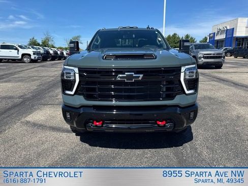 Used 2025 Chevrolet Silverado 2500 LT w/ Trail Boss Package AWD/4WD image 8