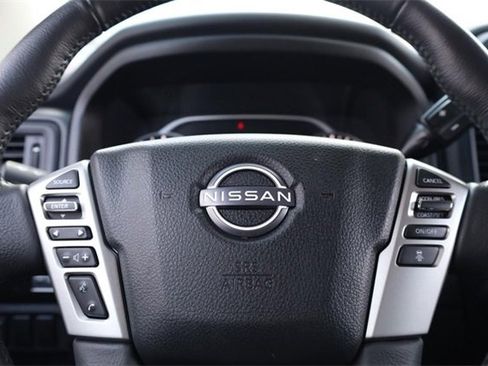 Certified 2024 Nissan Titan SV w/ SV Convenience Package image 9