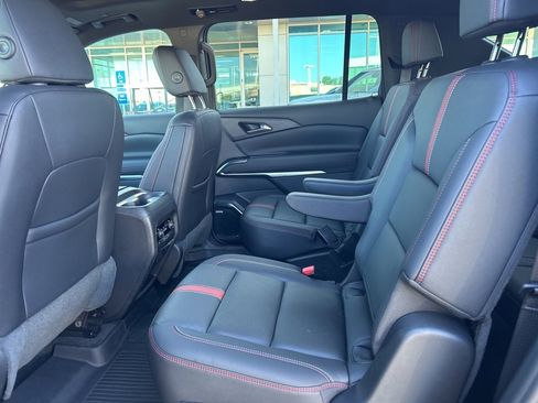 Used 2024 Chevrolet Traverse RS w/ LPO, Floor Liner Package image 12