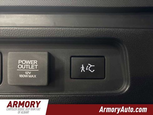 Used 2023 Acura MDX Type S image 37