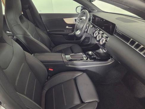 Used 2024 Mercedes-Benz CLA 35 AMG 4MATIC image 32
