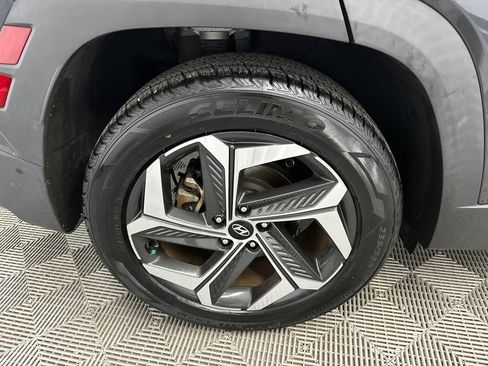 Used 2022 Hyundai Tucson Limited FWD image 19