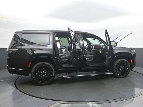 New 2026 Jeep Grand Wagoneer Limited AWD/4WD image 53