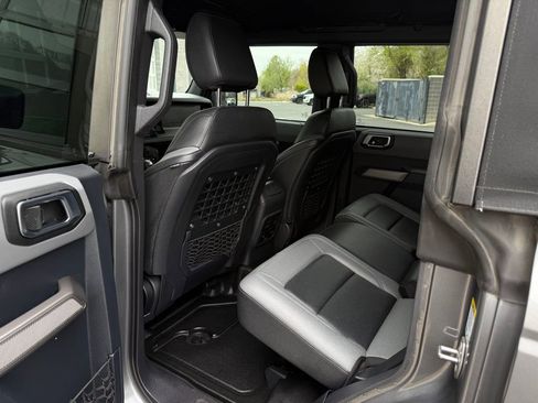 Used 2023 Ford Bronco Black Diamond AWD/4WD image 29