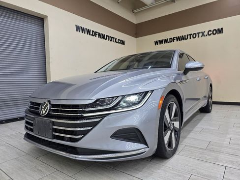 Used 2021 Volkswagen Arteon SE FWD image 2