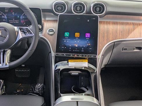 Certified 2026 Mercedes-Benz GLC 300 image 12