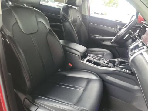 Used 2022 Kia Sorento S FWD image 24