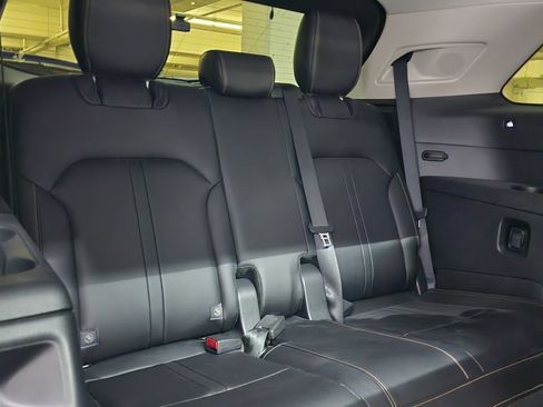 Used 2024 MAZDA CX-90 3.3 Turbo w/ Premium Package image 23