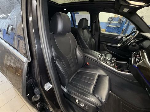 Used 2019 BMW X5 xDrive40i w/ Premium Package 2 image 16