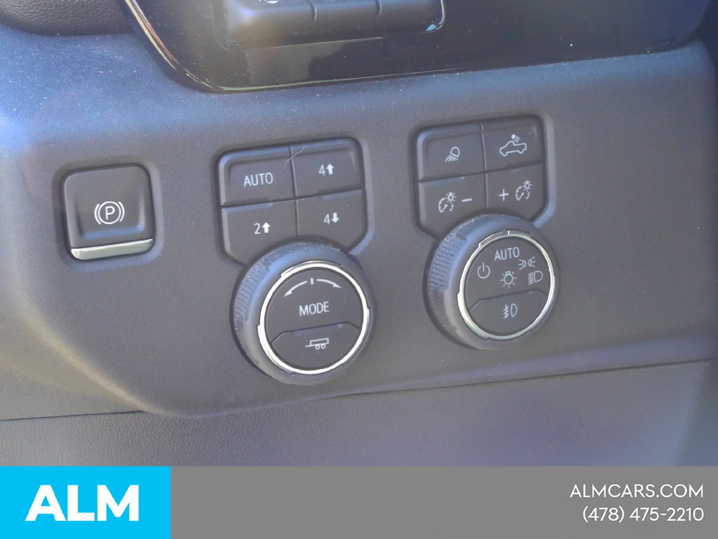 Used 2024 Chevrolet Silverado 1500 LTZ AWD/4WD image 41