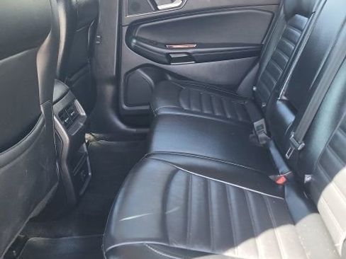 Used 2016 Ford Edge SEL w/ Equipment Group 201A AWD/4WD image 19