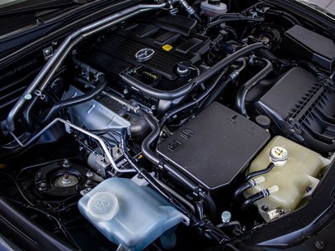 Used 2014 MAZDA MX-5 Miata Sport image 18